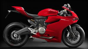 color_sbk-899-panigale_my14_r_01_1067x600