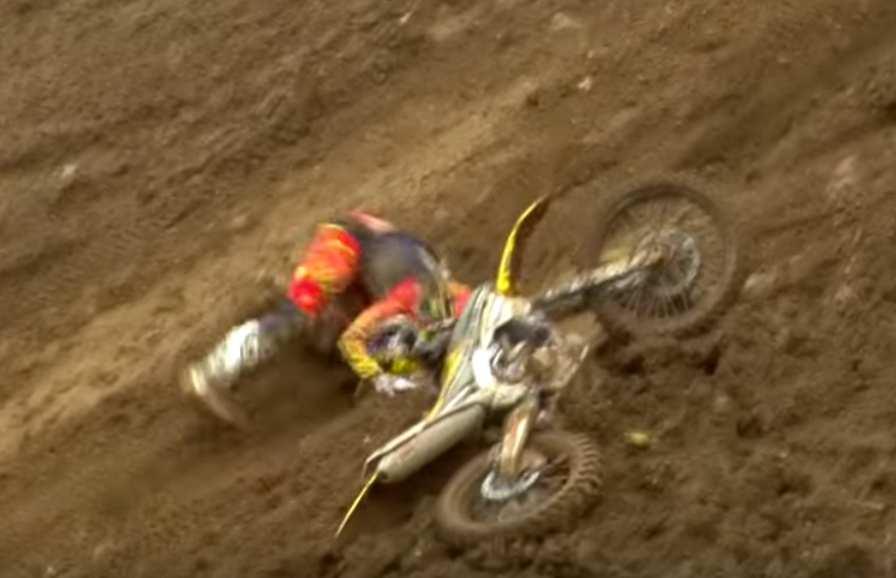 VÍDEO: Os melhores acidentes da época de MXGP