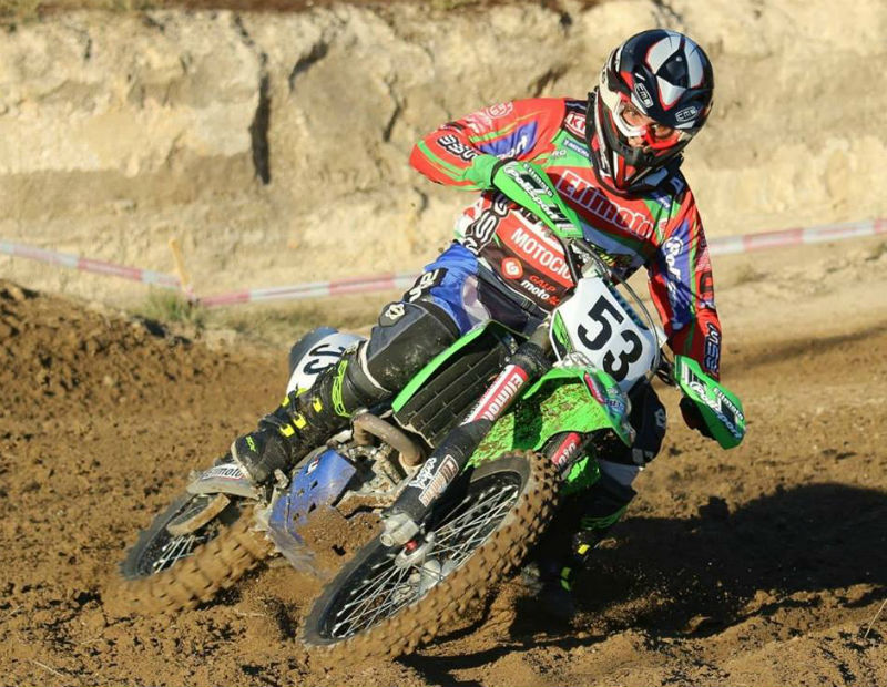 Elias Rodrigues hospitalizado após queda em treinos