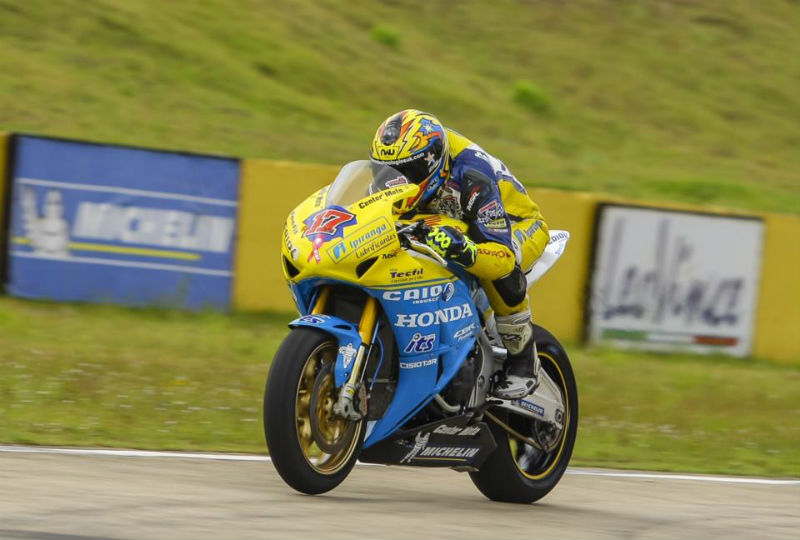Miguel Praia quer segurar 3º lugar no Moto 1000GP