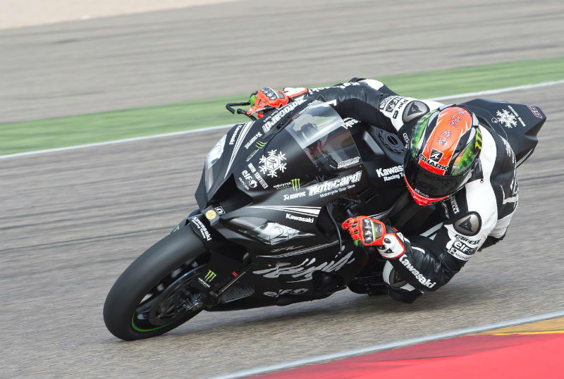 Jonathan Rea lidera em Jerez