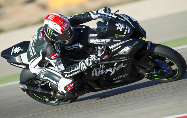 Jonathan Rea termina na frente em Jerez