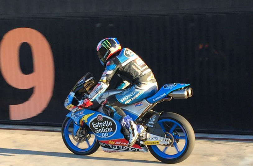 Jorge Navarro termina na frente primeiro dia de testes em Valência