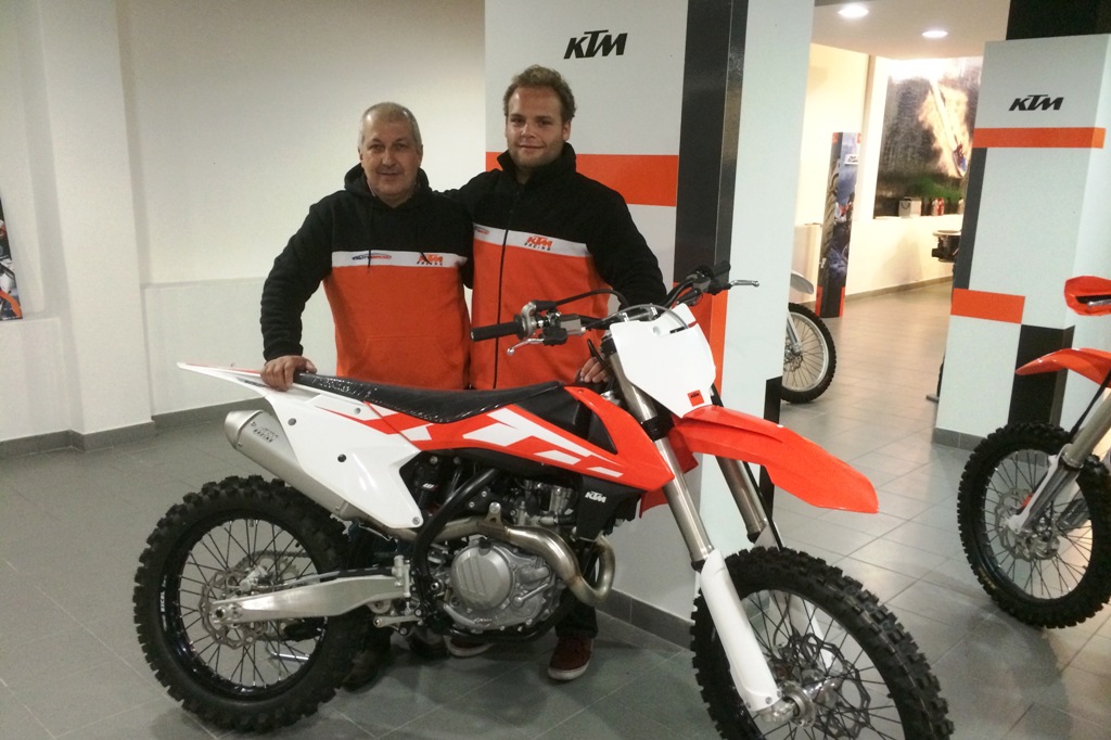 Salvador Vargas assina com a Motobrioso