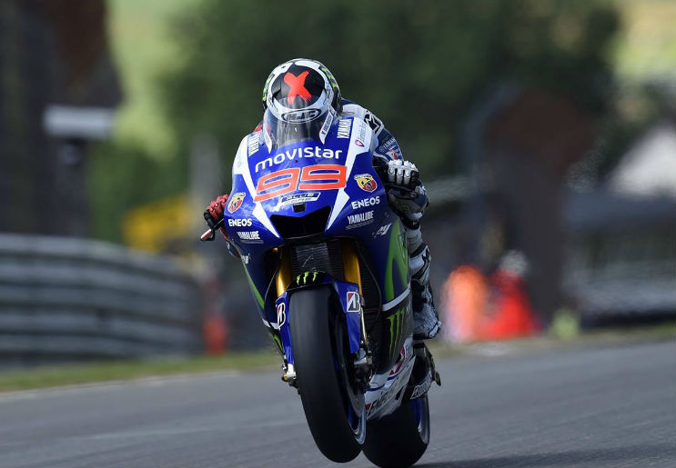 Jorge Lorenzo: “Vamos rodar entre quatro décimas a meio segundo mais lentos”