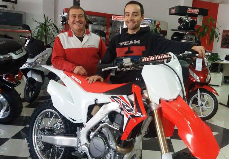 Sandro Peixe na Honda mas em 450cc