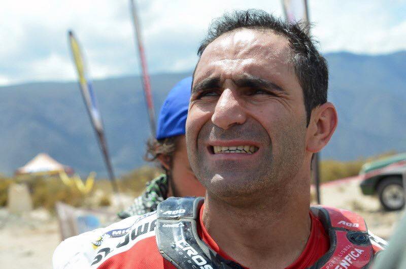 Paulo Gonçalves caiu e foi evacuado para o Hospital