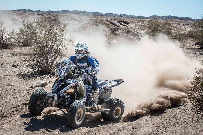 Brian Baragwanath começa o dia na frente