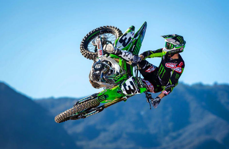 VÍDEO: O impetuoso Eli Tomac