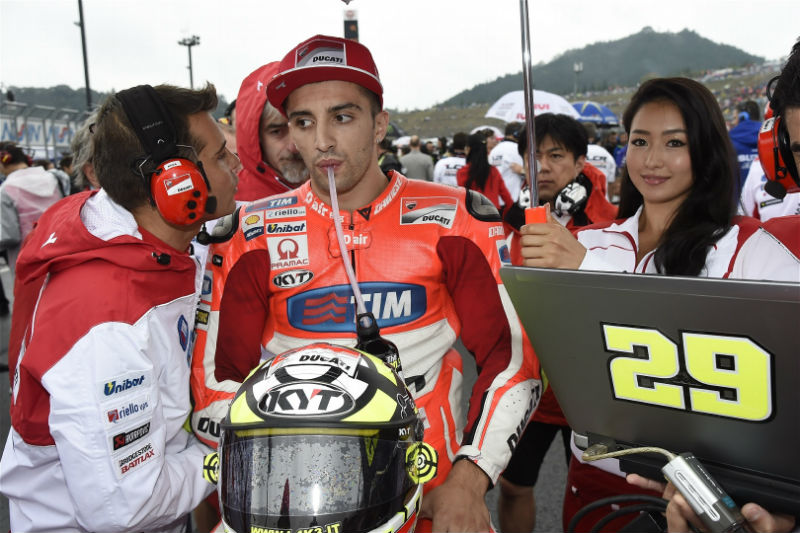 Andrea Iannone: “Preciso de continuar o desenvolvimento que fiz em 2015”