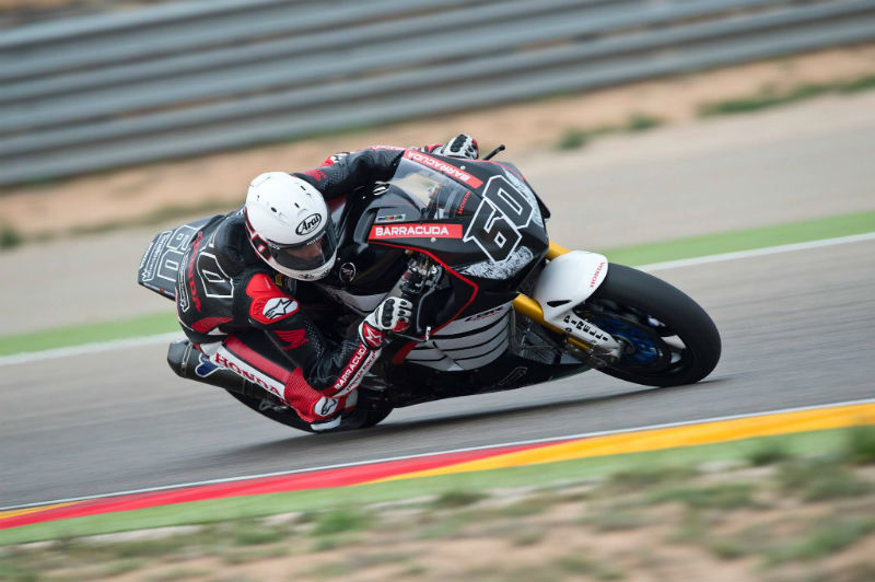 Michael Van Der Mark na frente em Jerez