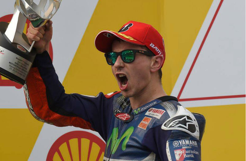 Jorge Lorenzo com novo fornecedor de capacetes