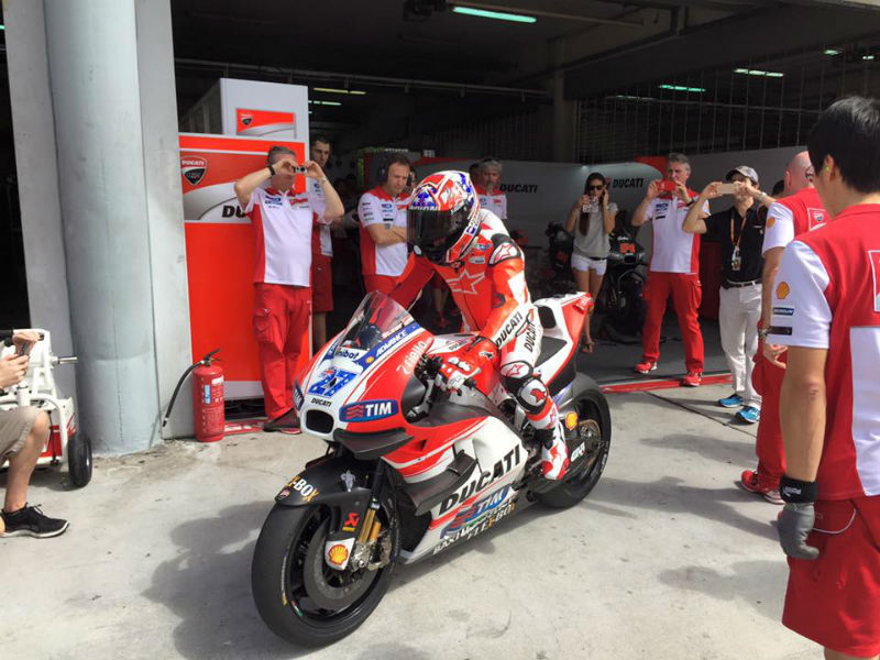 VÍDEO: O regresso de Casey Stoner