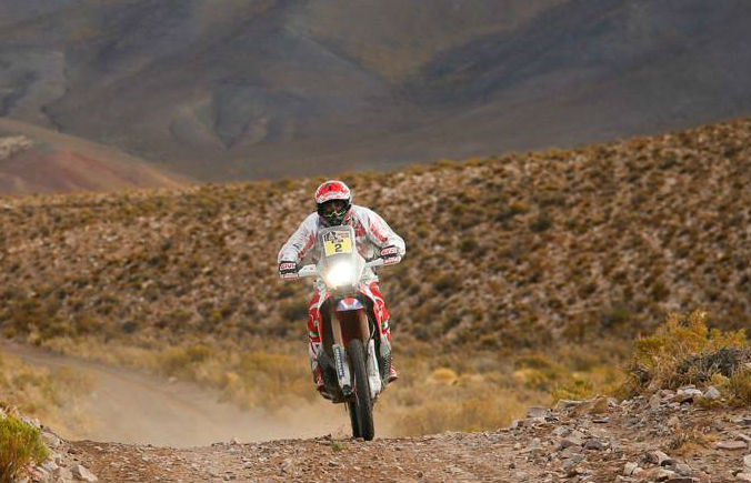 Paulo Gonçalves continua a liderar a etapa, Hélder Rodrigues 4º