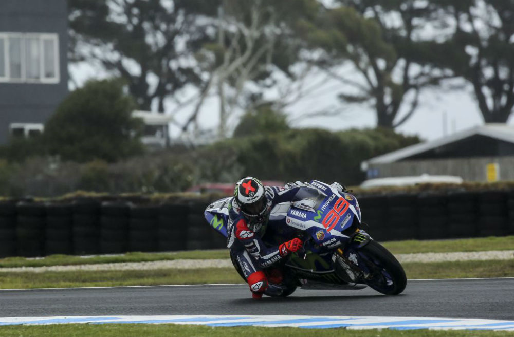 Lorenzo frustrado com o primeiro dia de testes