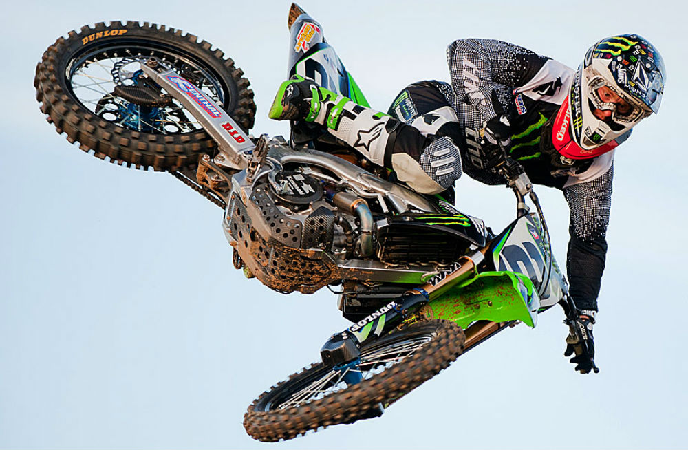 VÍdeo: Villopoto, McGrath e Wey num treino Flat Track