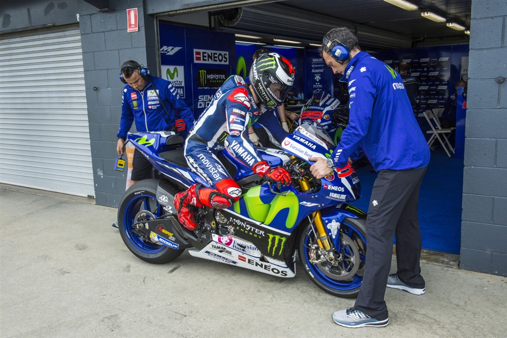 Time-Lapse Yamaha na Austrália