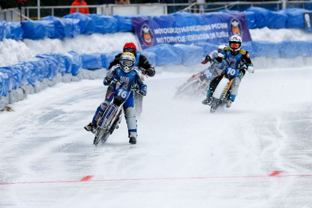 VÍDEO: O espetáculo dos Ice Gladiators