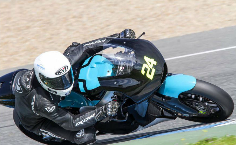 Simone Corsi o melhor em Jerez