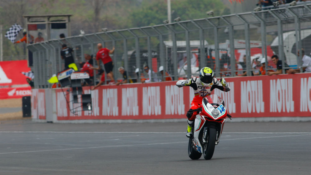 Jules Cluzel triunfa na Tailândia