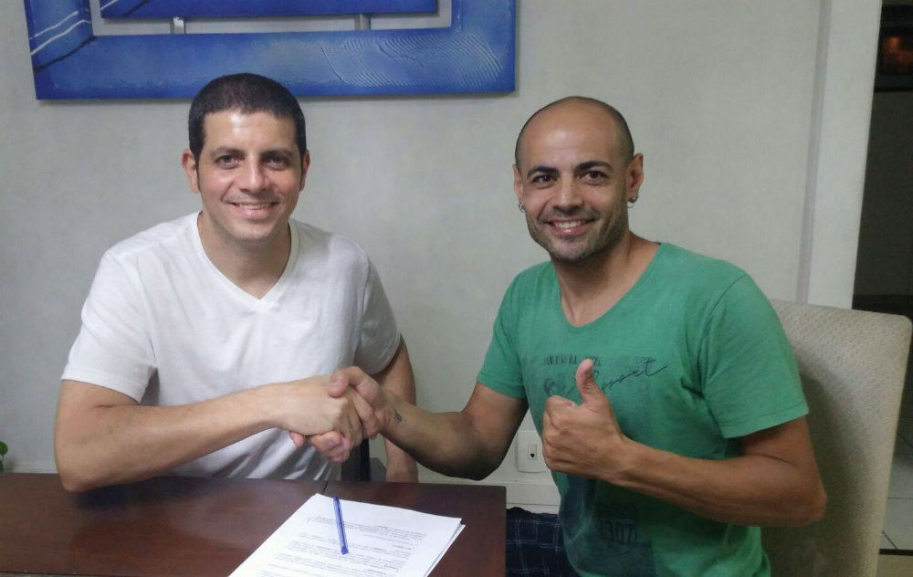 Sebastian Zerbo com BMW Petronas Racing nas SBK Brasil