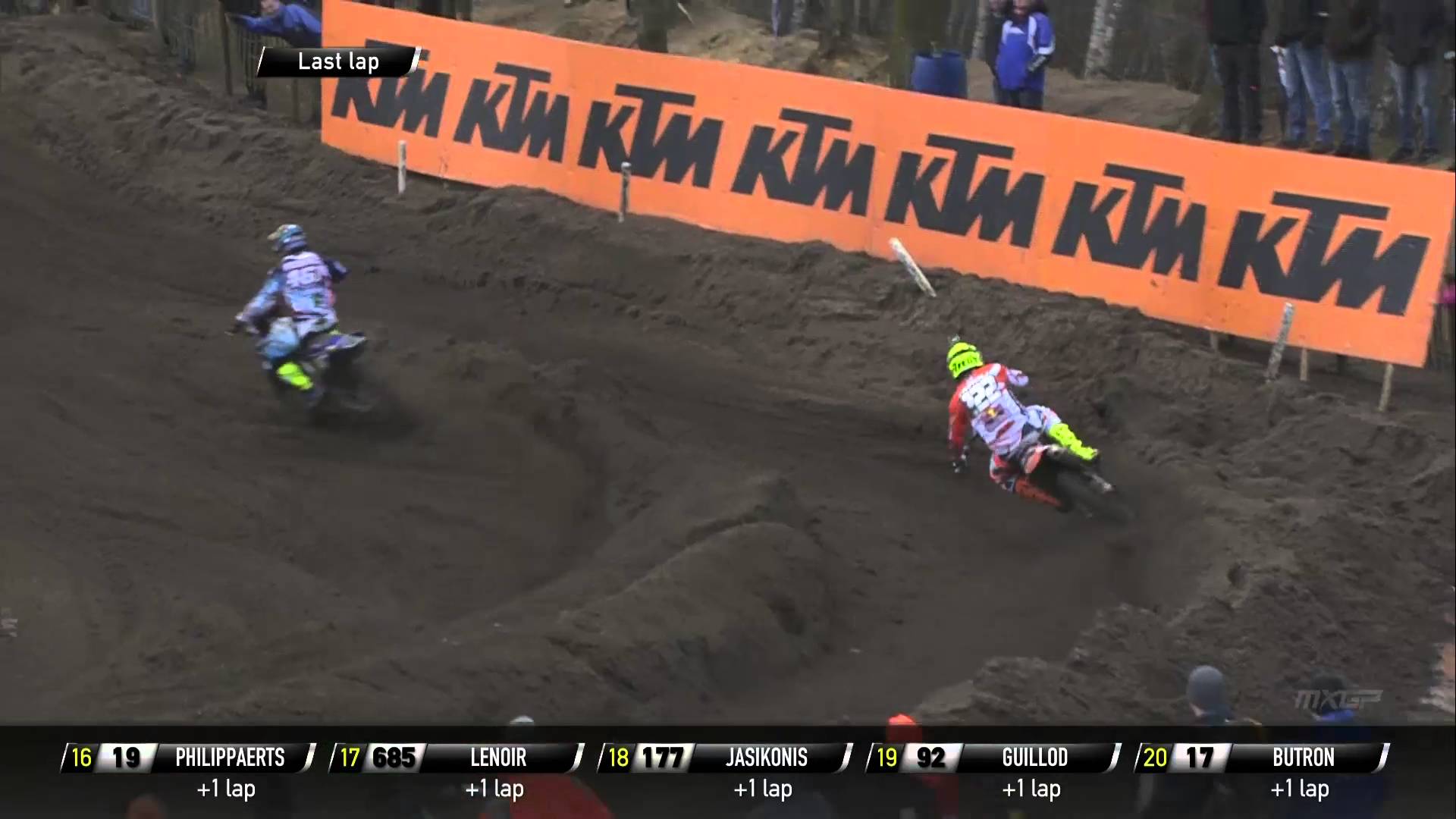 VÍDEO: A ultrapassagem de Romain Febvre a Toni Cairoli no GP da Europa