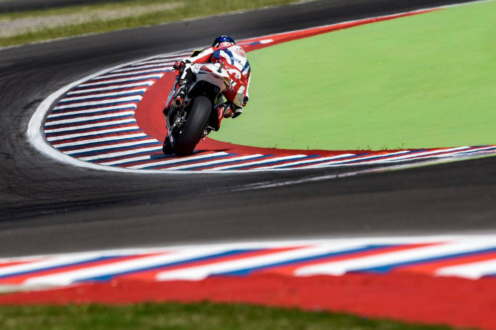 Sam Lowes na pole de Moto2, Miguel Oliveira 18º