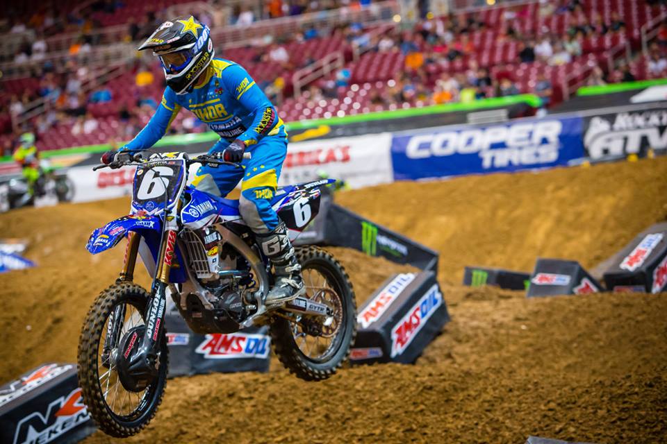 Jeremy Martin vence em St. Louis