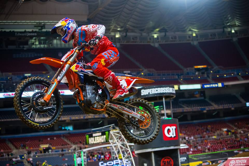 Triunfo de Dungey no Missouri