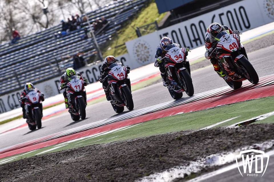 Estónio Hannes Soomer domina Taça Júnior em Assen