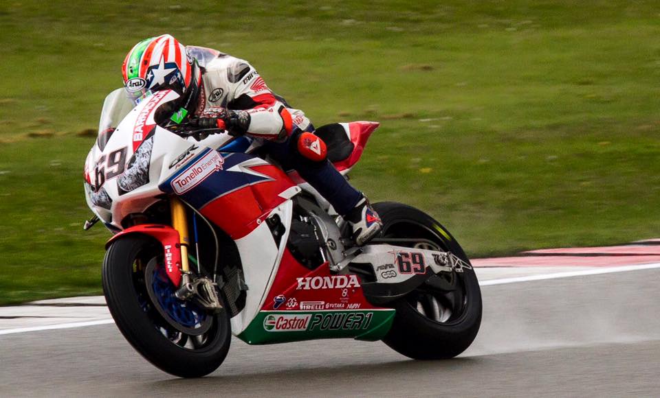 Nicky Hayden cumpre sonho de correr em Imola