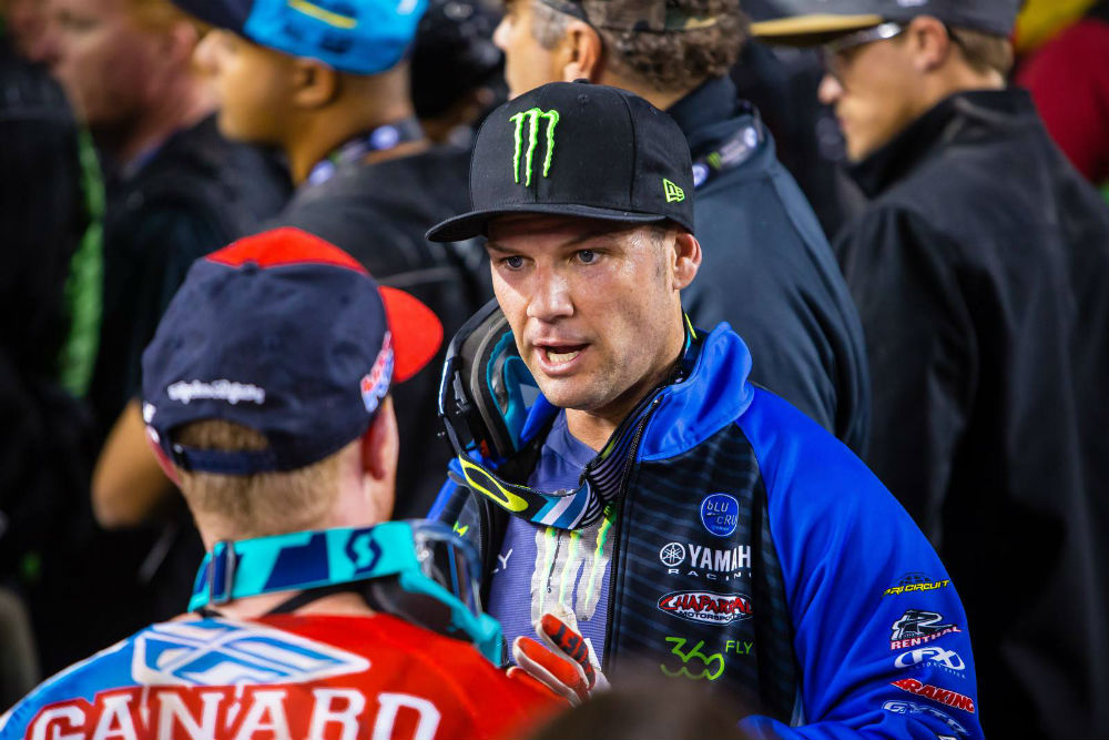 Vídeo: O respeito e a amizade dos pilotos do AMA SX