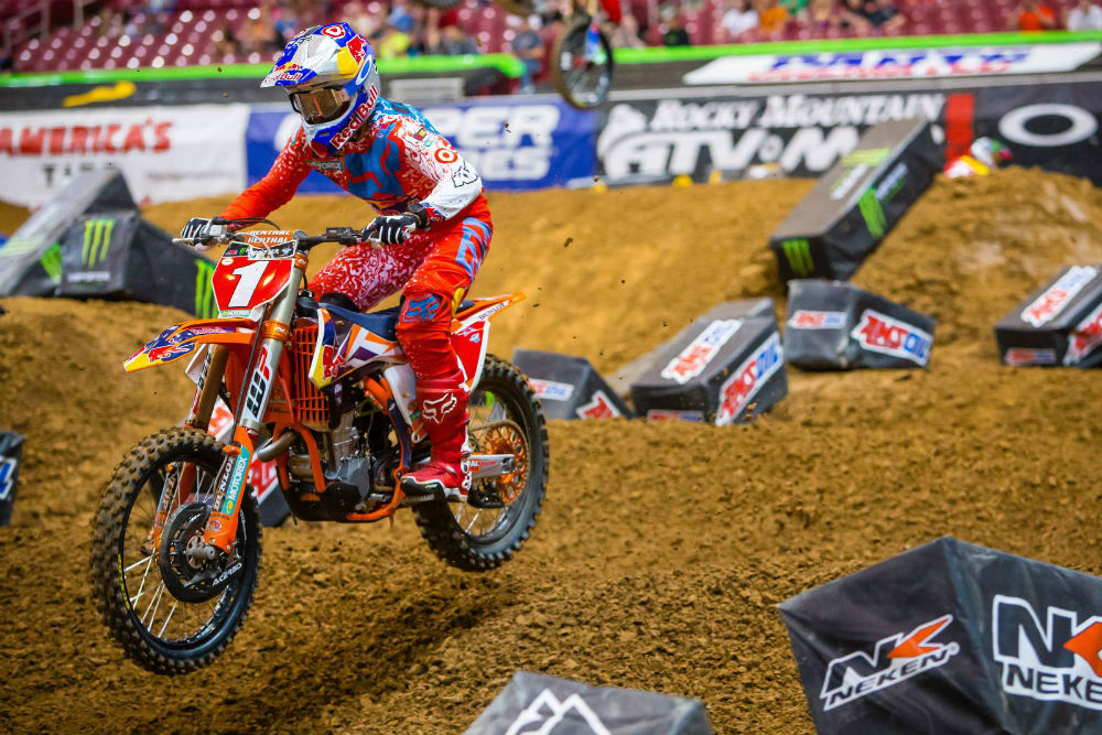 Vídeo: Os melhores momentos do AMA SX 450 em St Louis