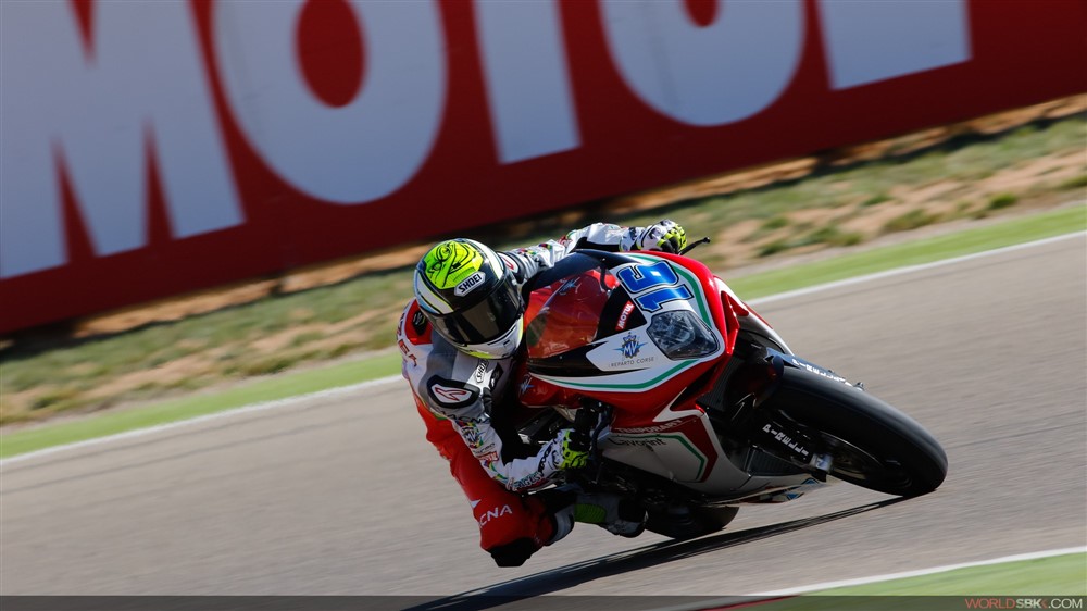 Jules Cluzel lidera em FP1