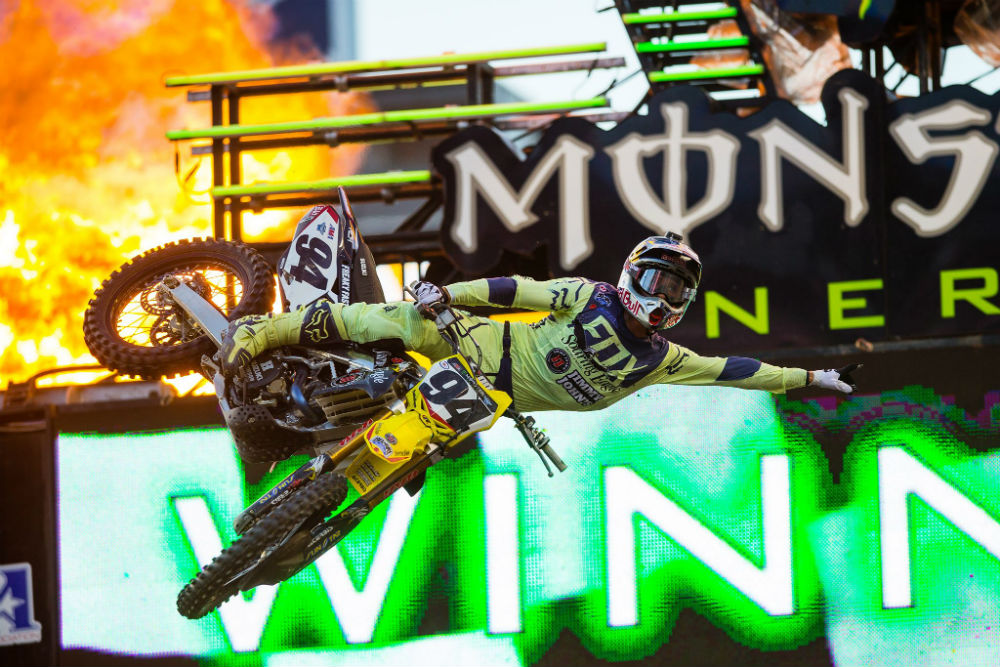 VÍDEO: OS MELHORES MOMENTOS DO AMA SX 450 EM FOXBOROUGH