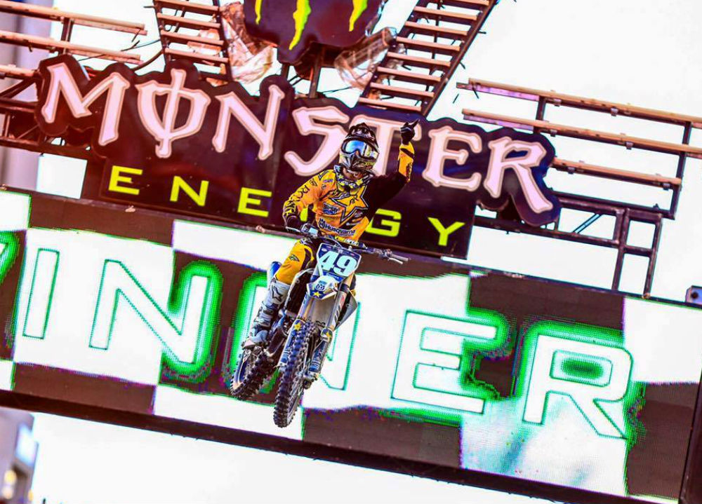 VÍDEO: OS MELHORES MOMENTOS DO AMA SX 250 EM FOXBOROUGH