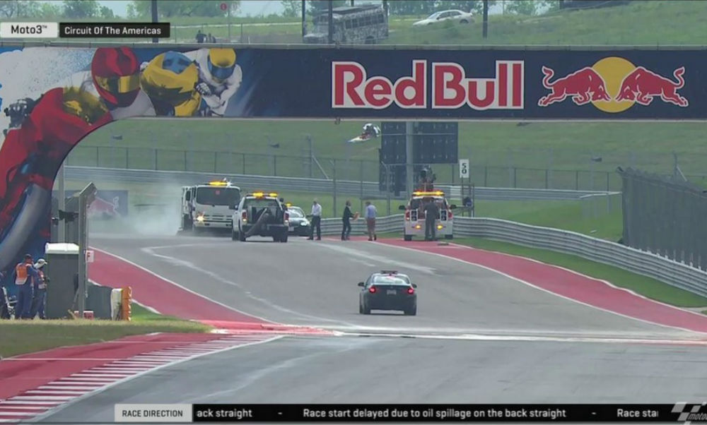 Corrida de Moto3 atrasada