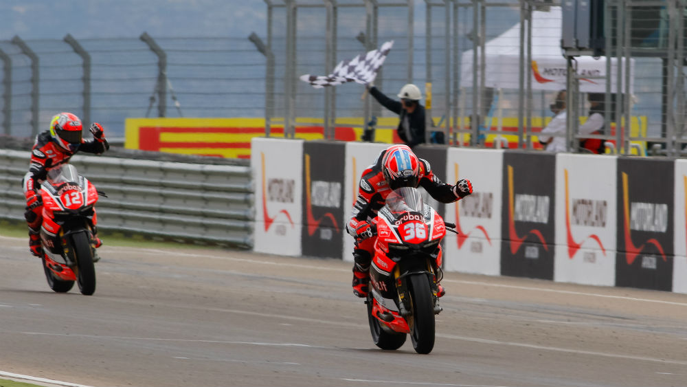 Mercado vence na abertura da STK 1000