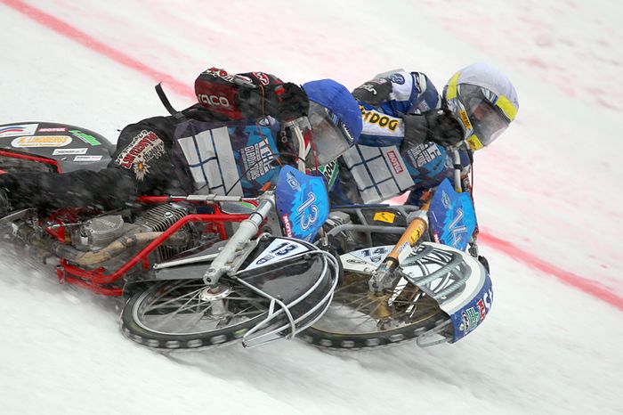 VÍDEO: O espectacular Ice Speedway Gladiators
