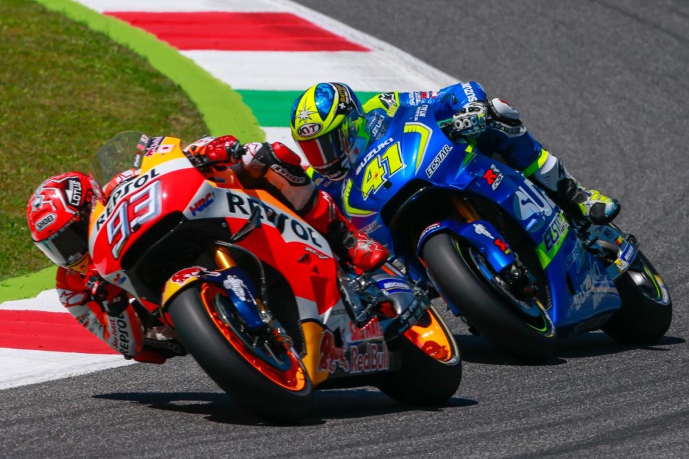 FOTOGALERIA: O mar amarelo de Valentino Rossi