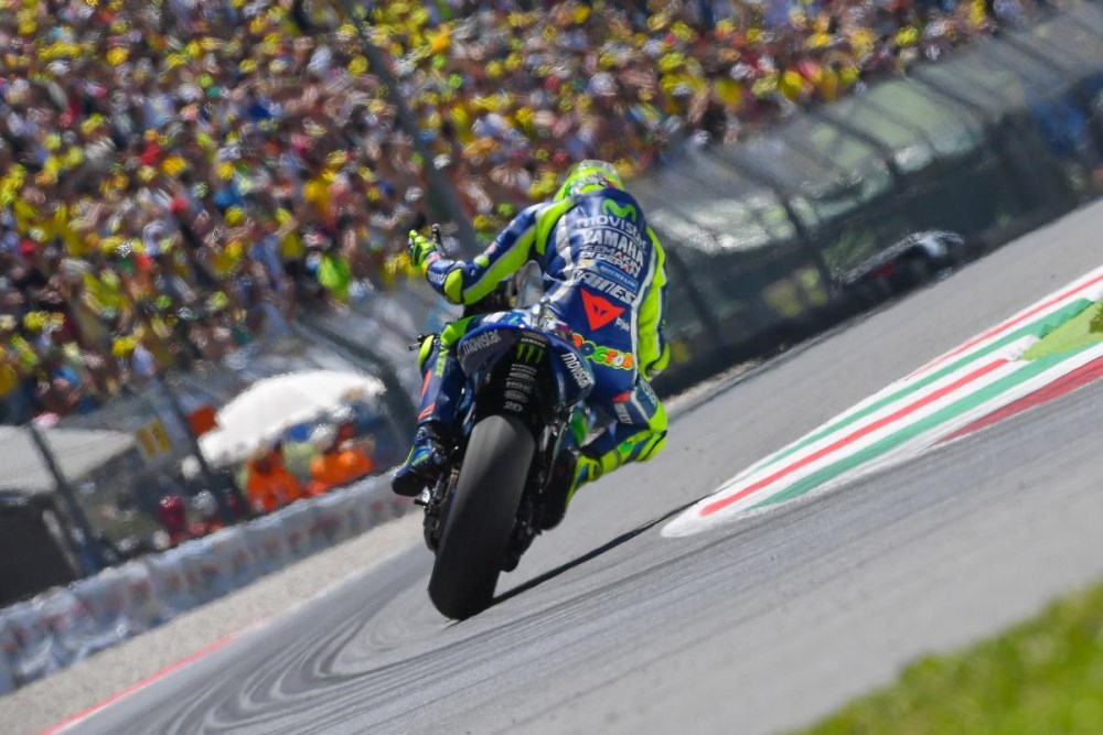 FOTOGALERIA: O mar amarelo de Valentino Rossi
