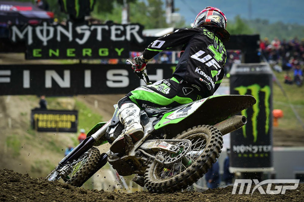 Ferrandis vence primeira corrida de MX2 em Itália