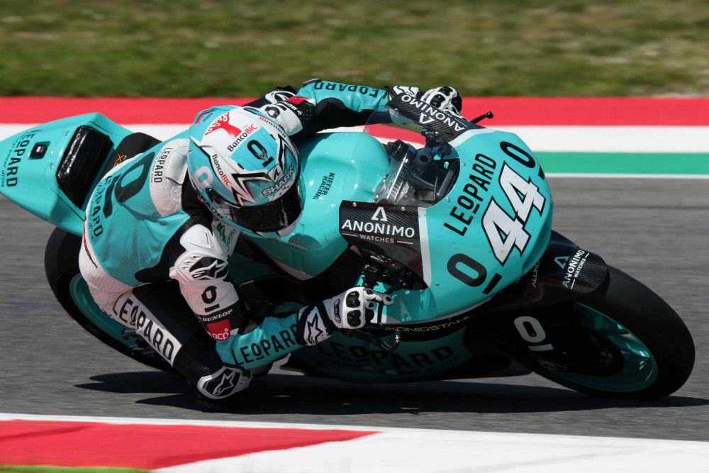 MOTO2: Miguel Oliveira com problemas, corrida interrompida