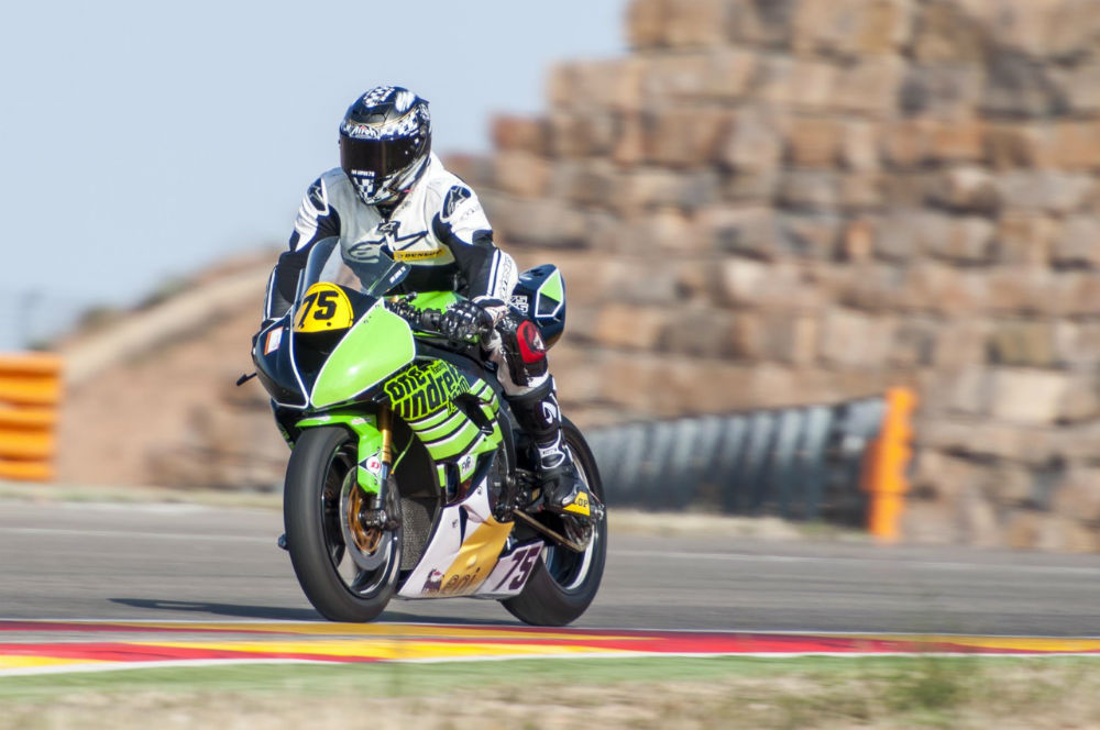 Oneundret Racing com balanço positivo no FIM CEV