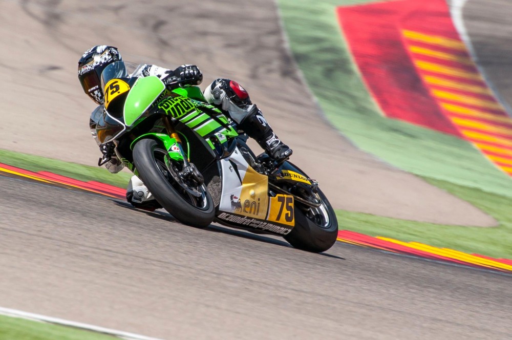 Ivo Lopes vence para liderar CEV STK 600