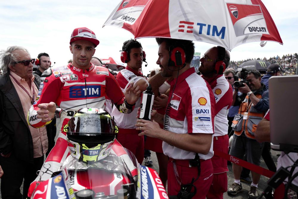 Iannone: “Lamento que o meu tempo na Ducati termine”