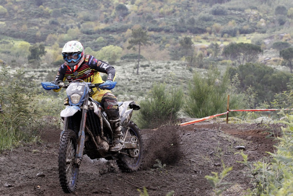 Remes vence em reviravolta fantástica, Correia 6º em E3