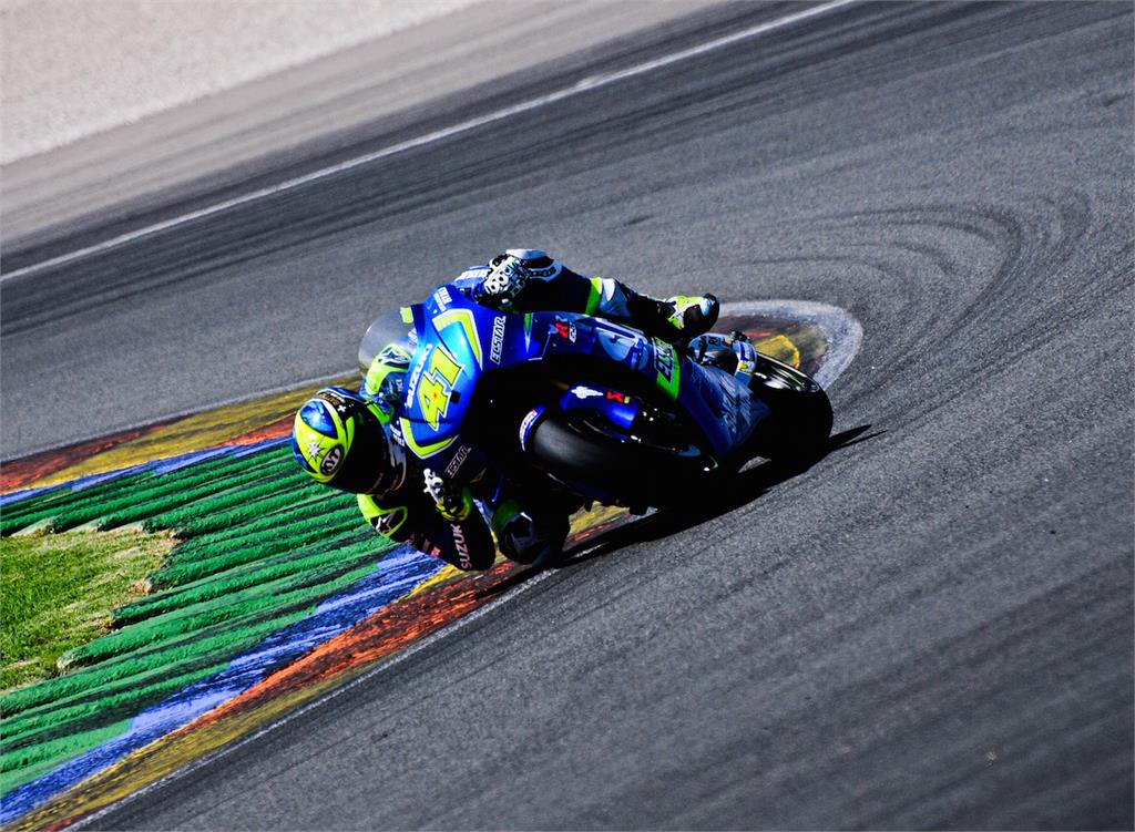 Suzuki testou em Valência