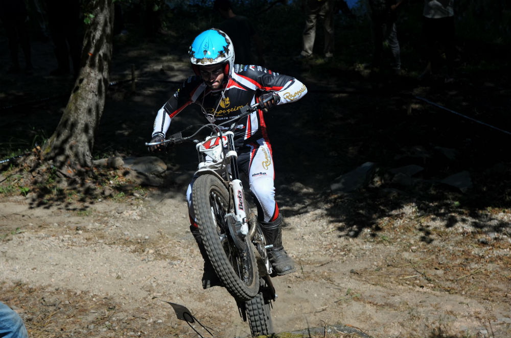 Triunfo de Diogo Vieira em Serpins