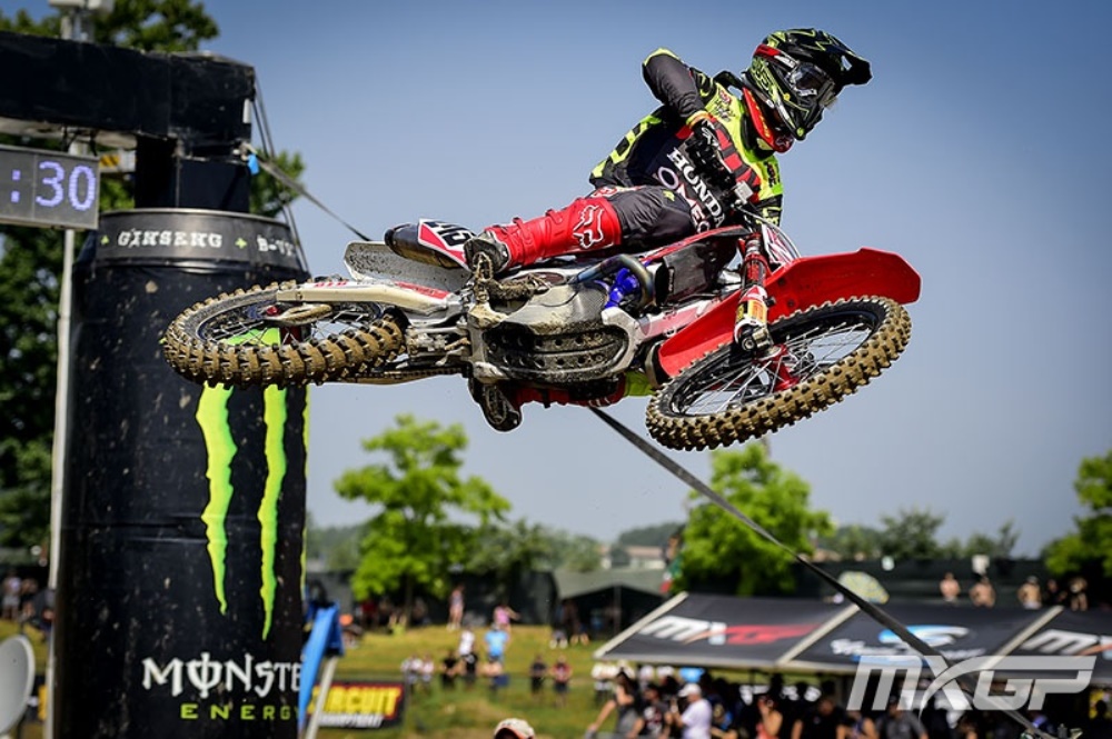Gajser faz o pleno no GP de Itália de MXGP